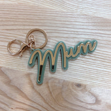 “Mum” Keychains • chose your colour